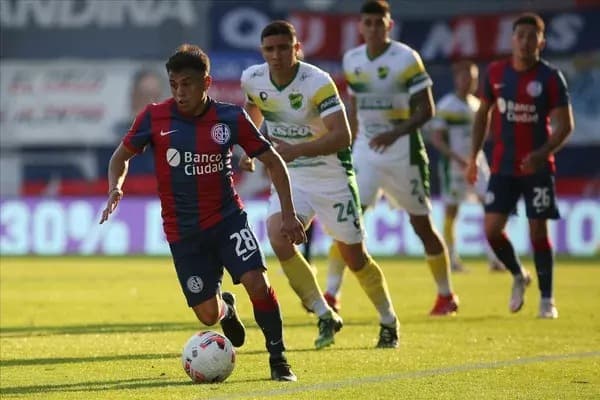 San Lorenzo venció 2 a 1 a Defensa y Justicia