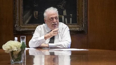 A casi un año de su salida, reapareció Ginés González García