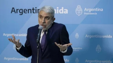 Aníbal Fernández salió al cruce del fuego amigo tras el acuerdo con el FMI