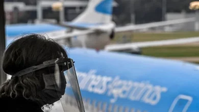 Aerolíneas Argentinas advirtió que puede haber cancelaciones por la suba de contagios de covid