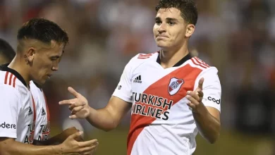 Julián Álvarez y el festejo del segundo gol para River