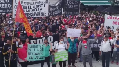 Movimientos sociales se manifestaron en la Plaza Mitre