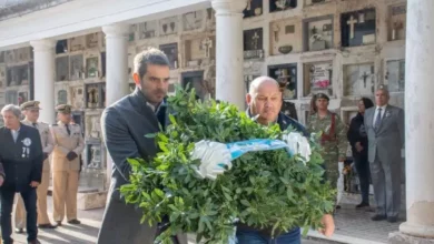 Homenaje a 40 años del hundimiento del Ara Gral. Belgrano