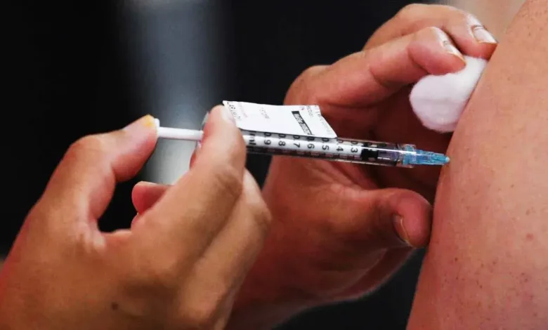 La quinta dosis de la vacuna contra el Covid-19 ya está disponible en la provincia de Buenos Aires