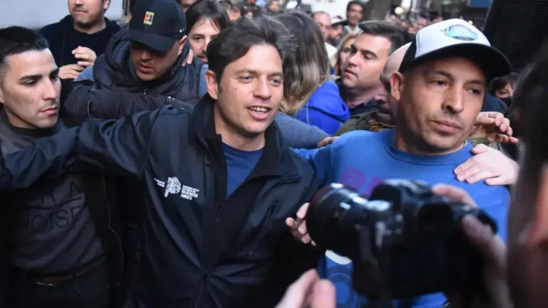 Kicillof: “La vamos a defender a Cristina porque Cristina defiende al pueblo”.