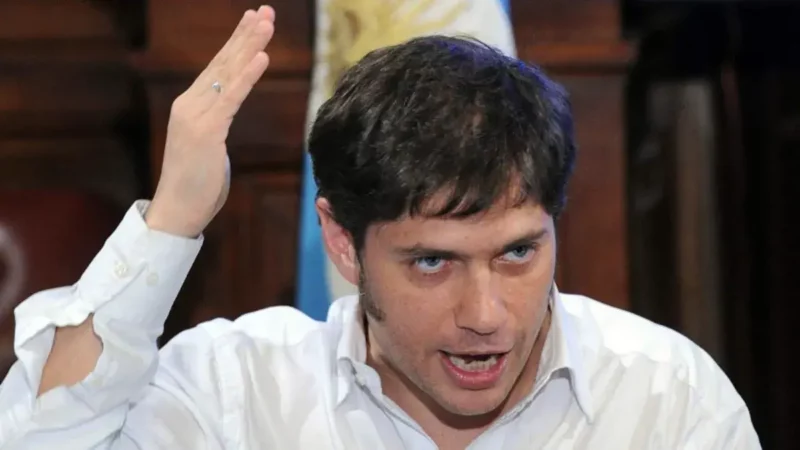 Axel Kicillof, contra la Ciudad: "Se hacen los guapos con pibes de 16 años"