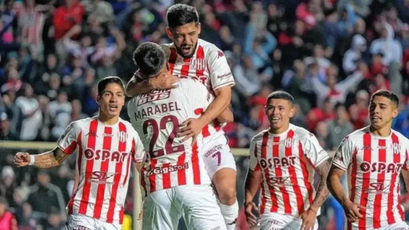 Unión venció a Arsenal en un duelo por la permanencia