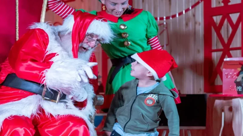 San Nicolás vivió una nueva edición de la hora de la navidad en la plaza Mitre