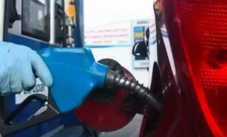 Los combustibles aumentan 4% en enero y se posterga la suba de impuestos