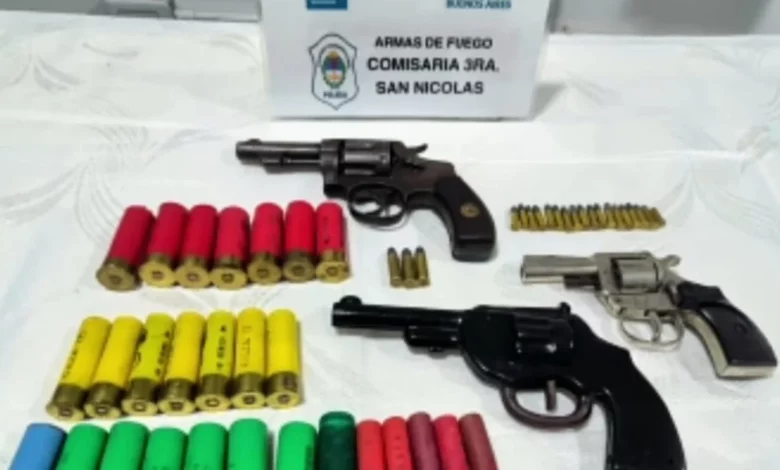 Secuestran numerosas armas y cocaína en zona norte