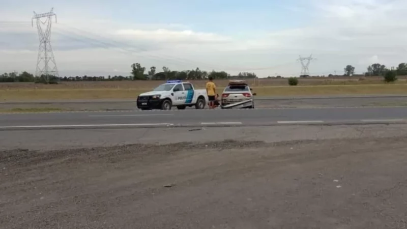 Ruta 9: dos automóviles colisionaron en el km 221 altura de Villa Gral. Savio