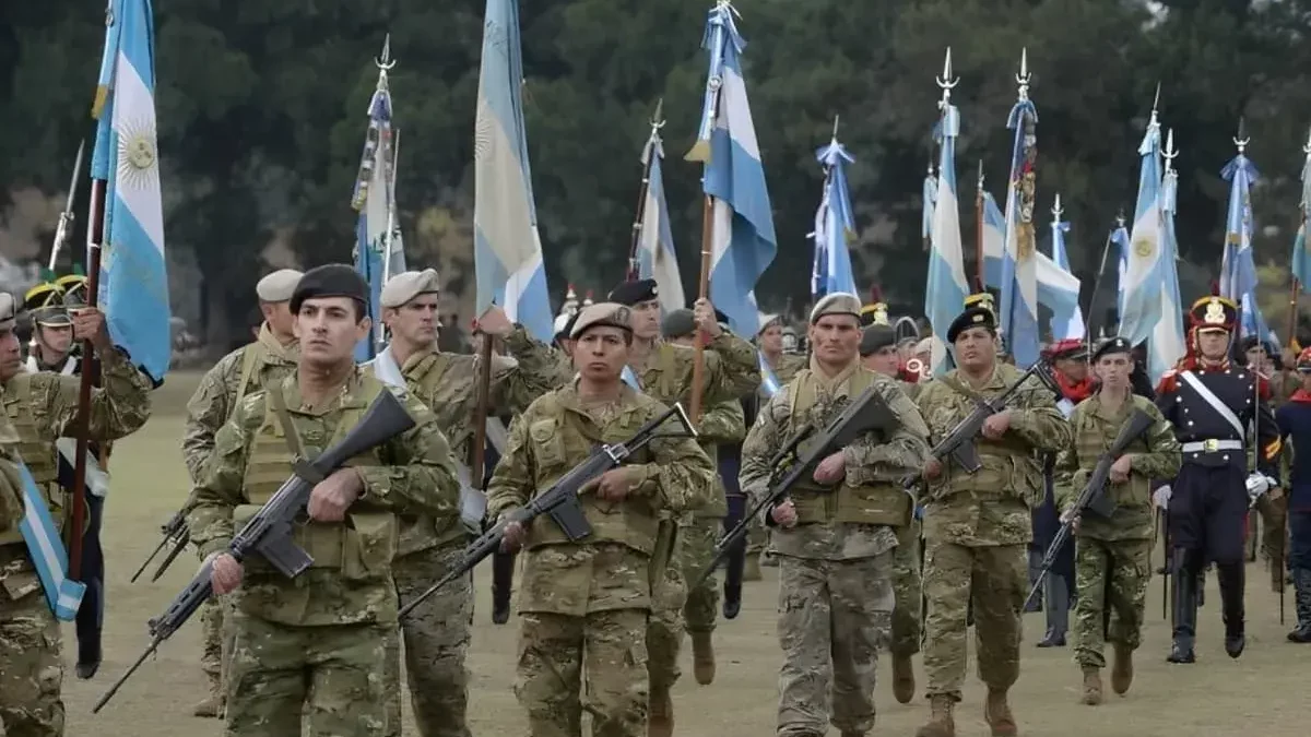 Conmemorando el nacimiento formal del Ejército y su labor en la protección de la independencia y soberanía de Argentina