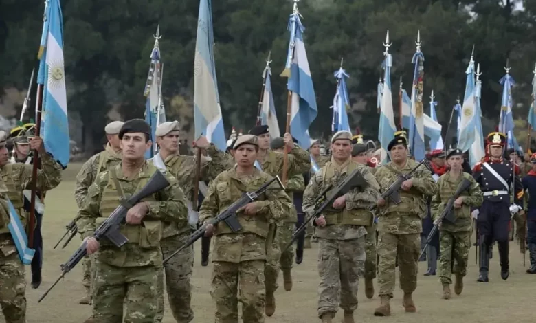 Conmemorando el nacimiento formal del Ejército y su labor en la protección de la independencia y soberanía de Argentina