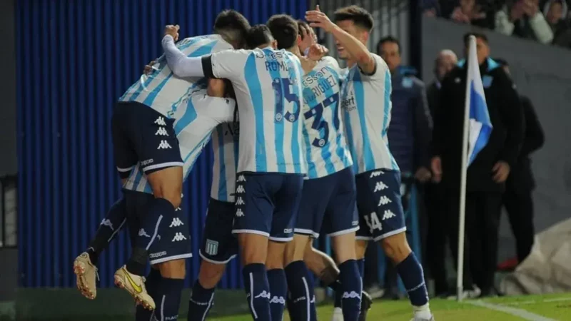 Racing vence a Vélez