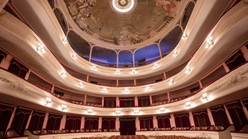 Un mes de arte y entretenimiento de primer nivel en el Teatro San Nicolás