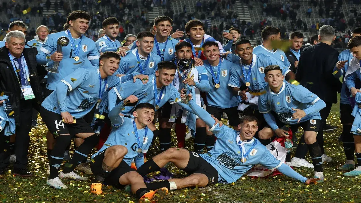 Uruguay Sub-20 hace historia al ganar su primer título mundial en una final emocionante. ¡Un logro histórico para el fútbol uruguayo!