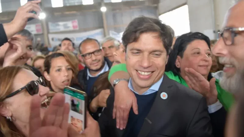 Axel Kicillof visito San Nicolás