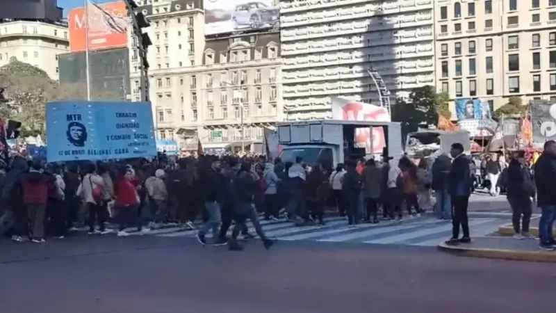 Manifestación Facundo Molares